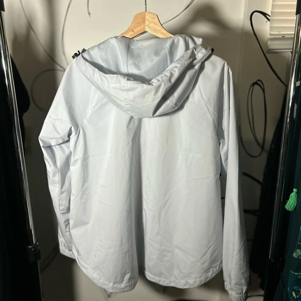 Old Navy Light Blue Spring Active Jacket Pockets and Hood, Women’s Small - Picture 5 of 6